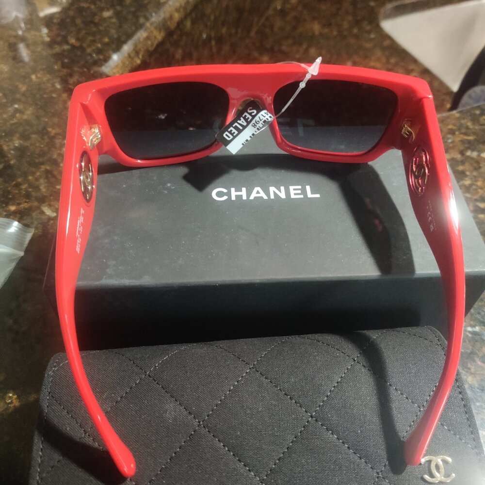 CHANEL sunglasses New - Picture 6 of 6
